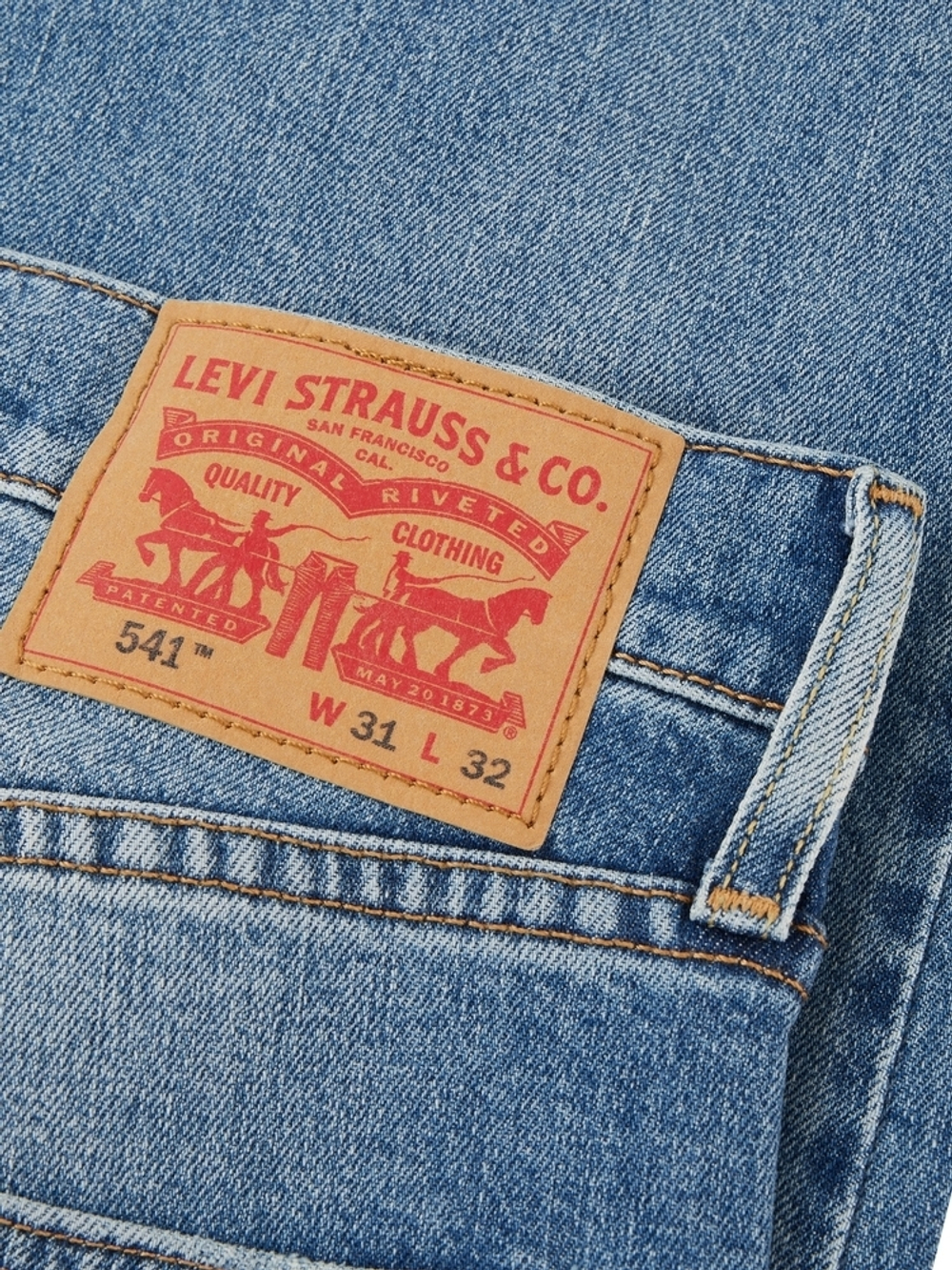 Мужские свободные джинсы Levi's 541 Athletic Taper 18181-0794