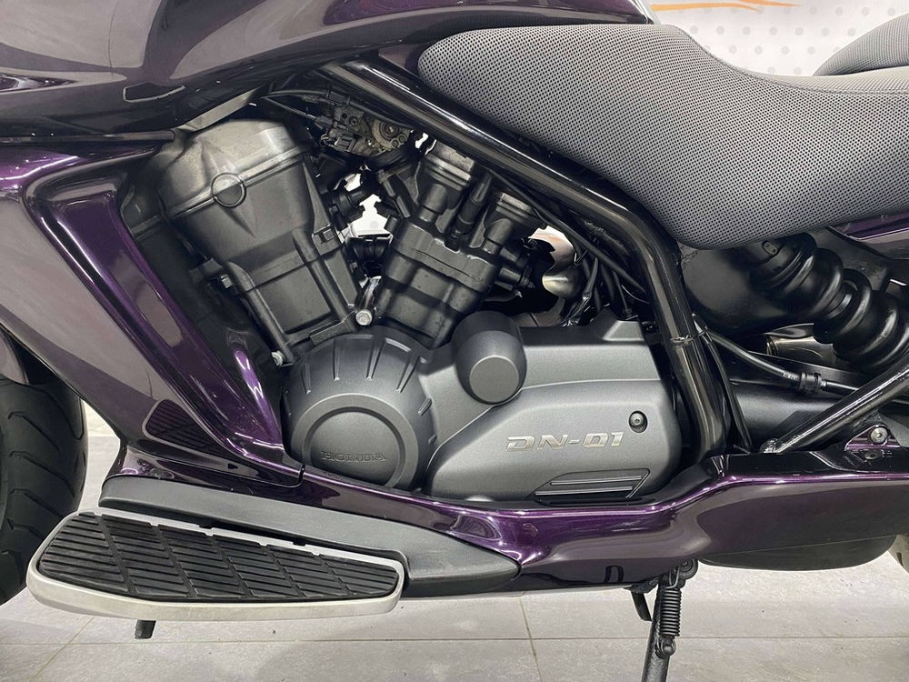 Honda DN-01 , 2008