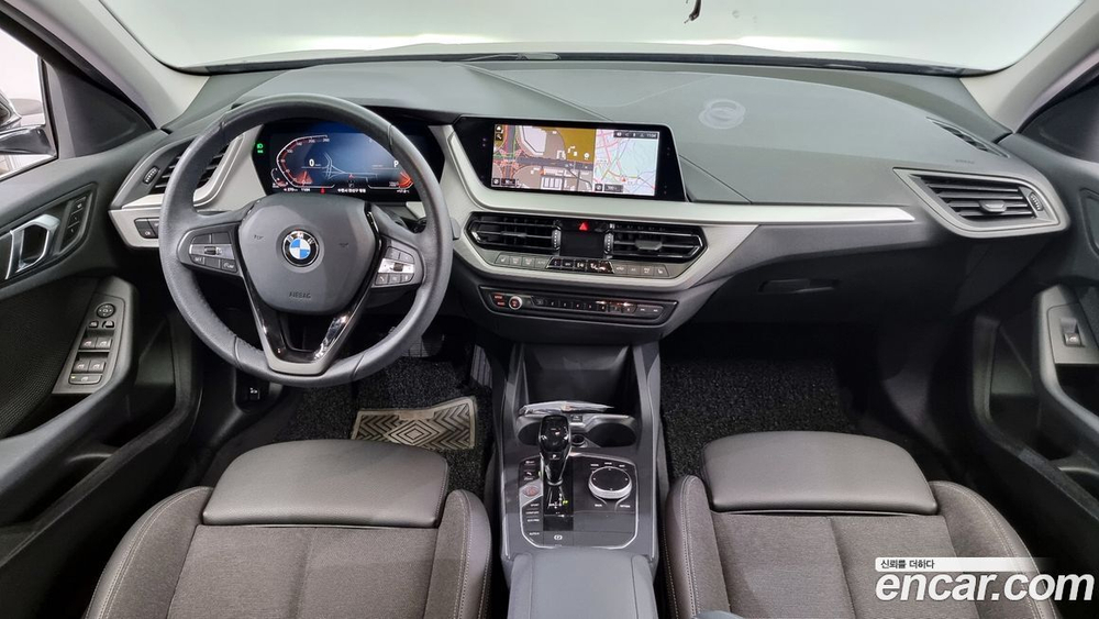 BMW 1 Series (F40) 118d Joy First Editions (09.2020)