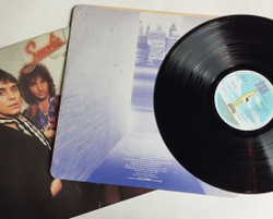 Винтажная виниловая пластинка LP Smokie Bright Lights And Back Alleys (UK 1977)