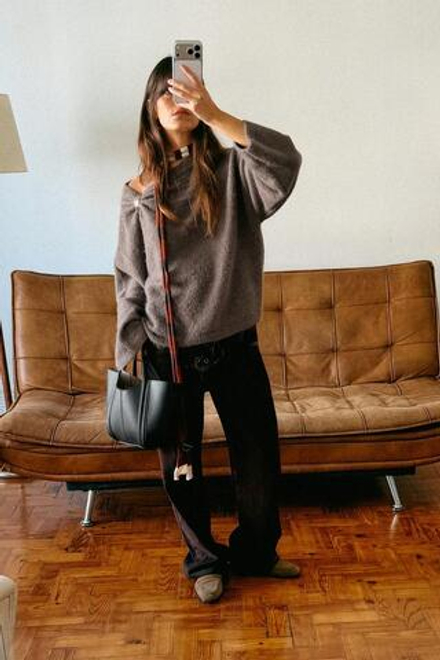 ZARA ДЖЕМПЕР ВЯЗАНЫЙ С БРОШЬЮ, СЕРОВАТО-КОРИЧНЕВЫЙ