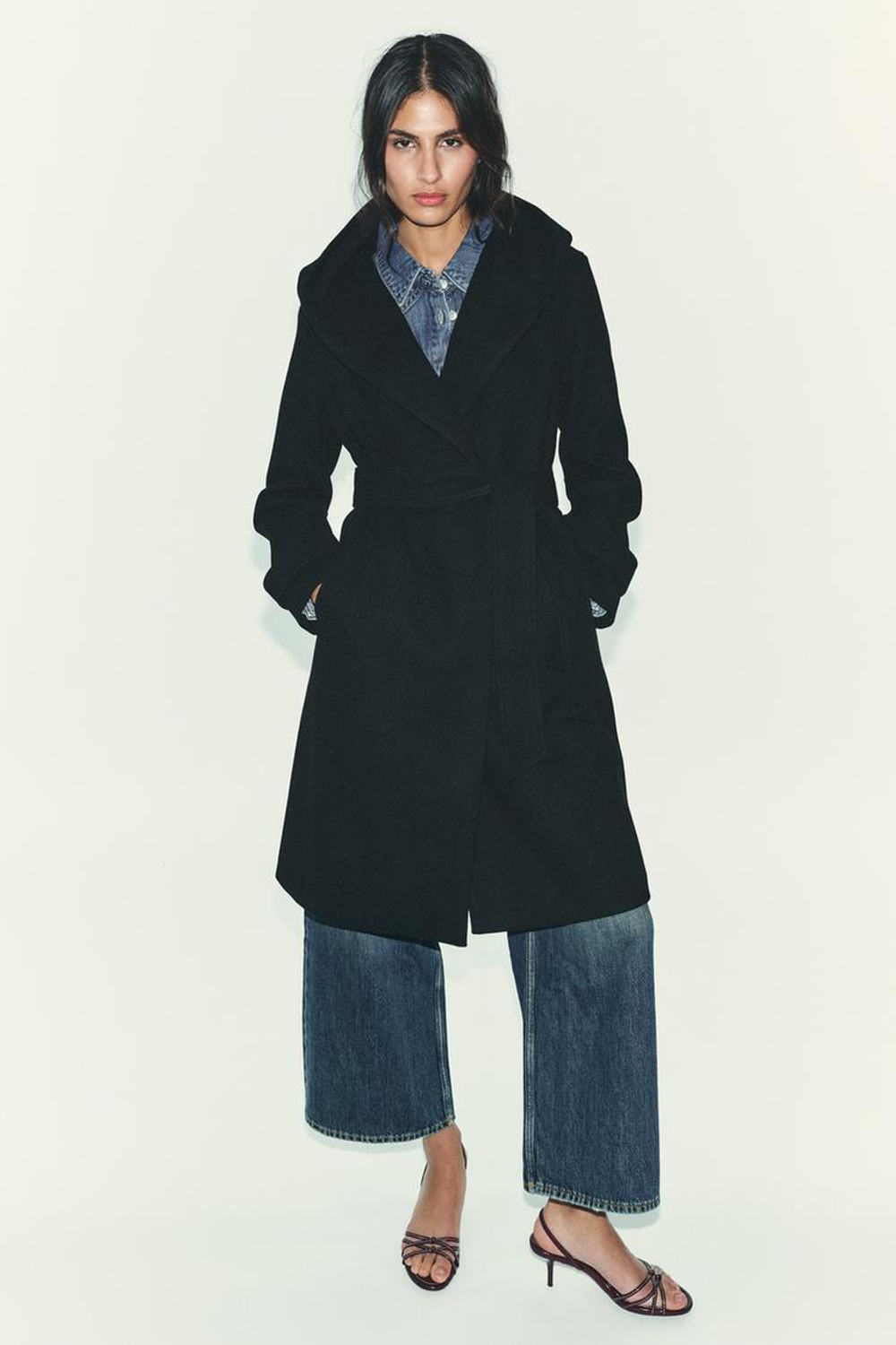 ZARA МЯГКОЕ ПАЛЬТО С КАПЮШОНОМ, ЧЕРНЫЙ