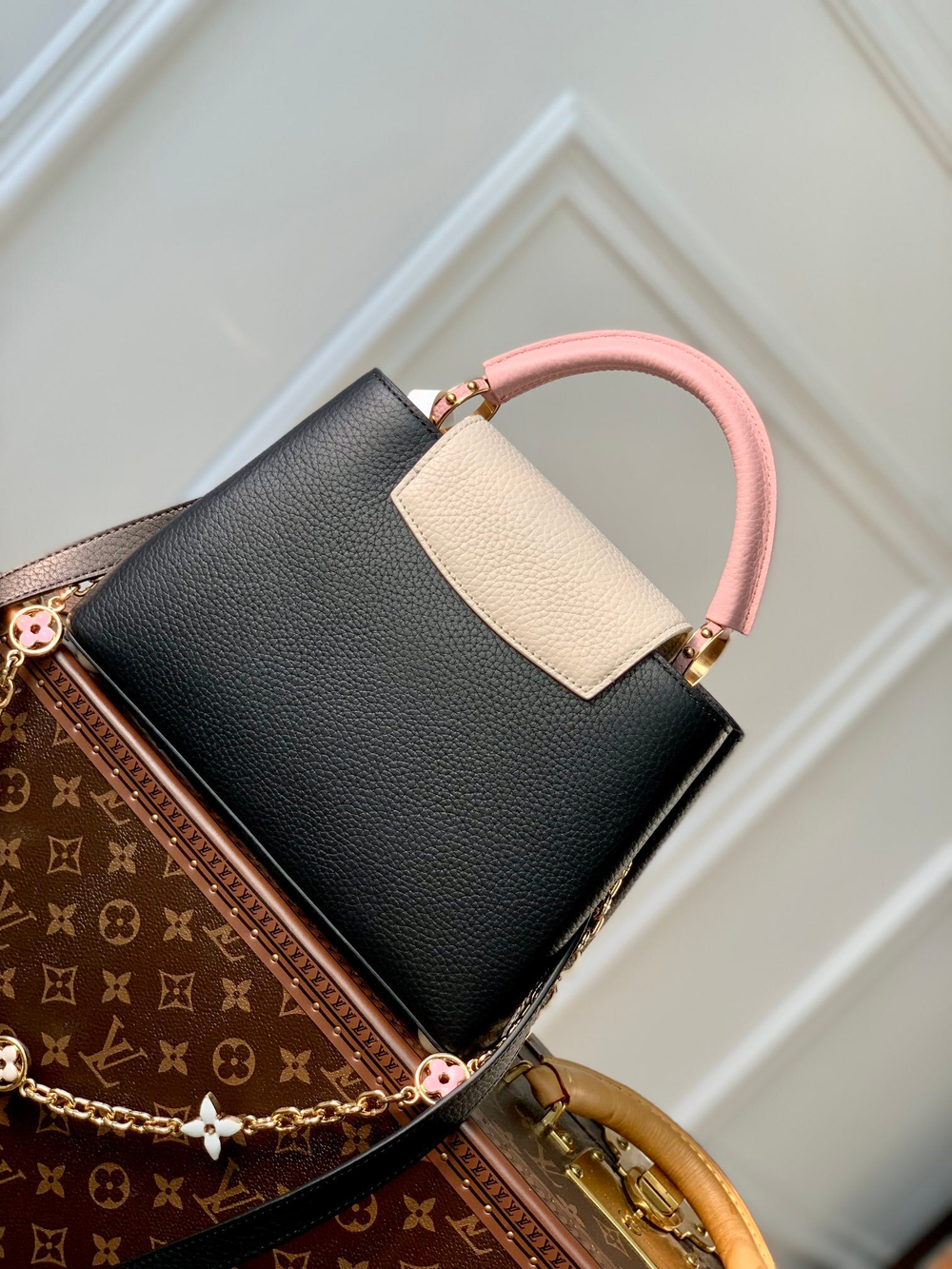 Louis Vuitton Capucines BB