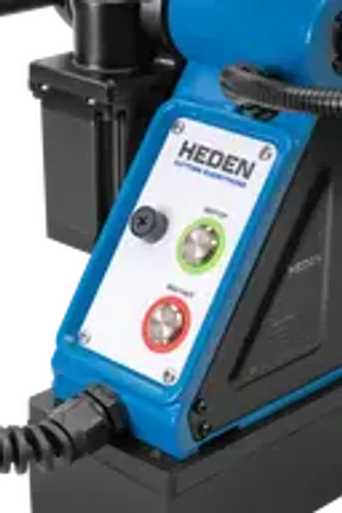 Винты J2-049124401 Sumake для пластин к ST-CM110