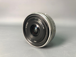 Sony 2.8/16mm SEL16F28