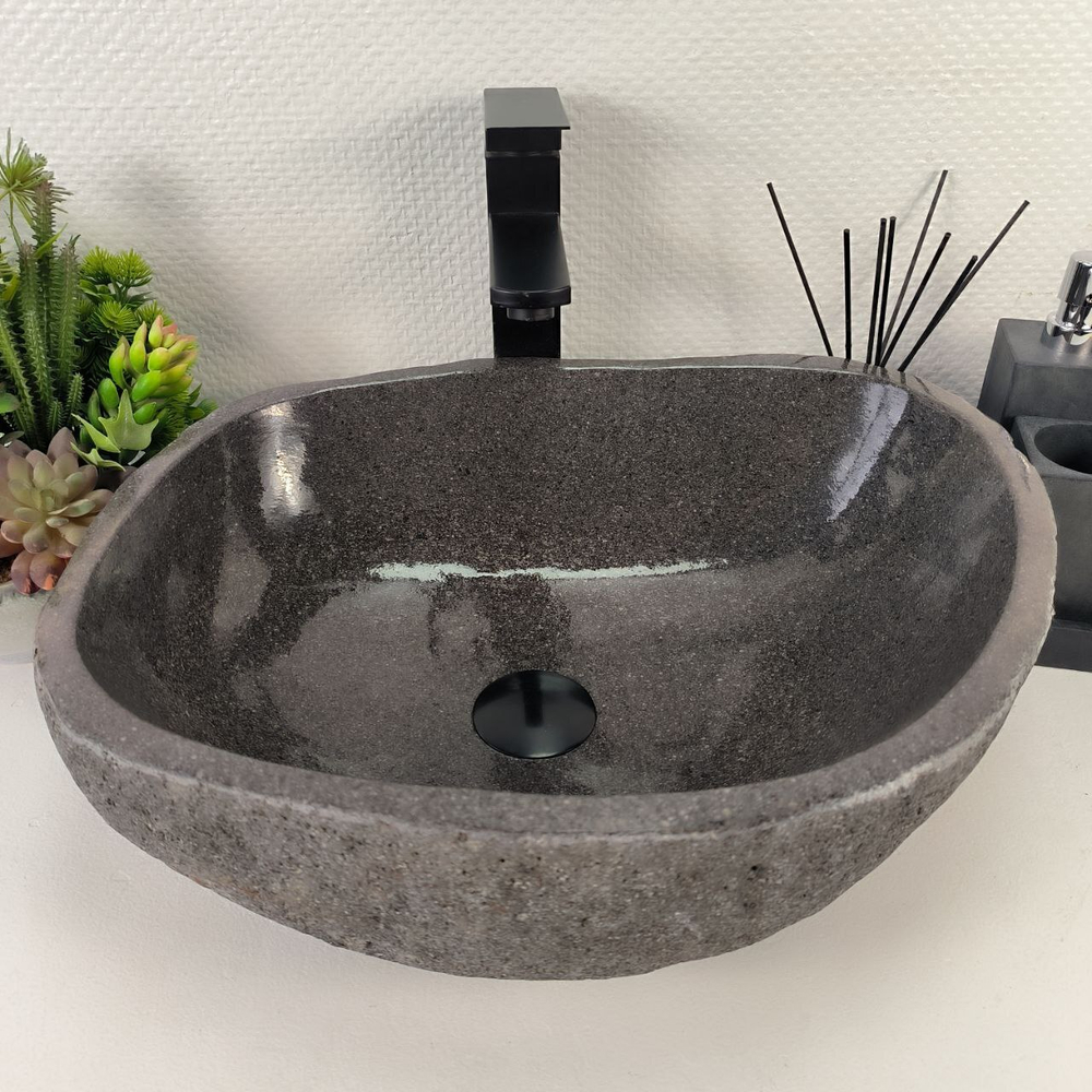 Раковина из речного камня RS-64911 47*38*15 0856