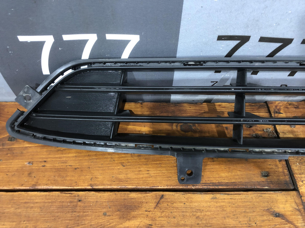 Решетка переднего бампера Kia Optima 4 (JF) 18-20 Б/У Оригинал 86561D4500