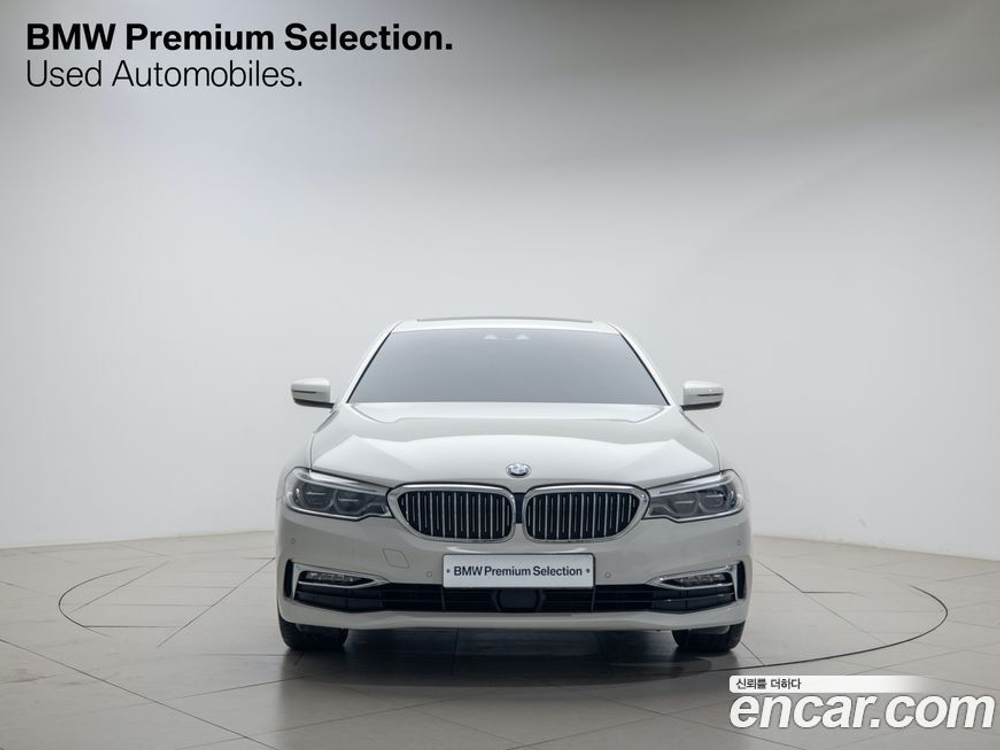 BMW 5 Series (G30) 520d Luxury Plus (06.2020)
