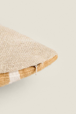 ZARA HOME ЧЕХОЛ ДЛЯ ДЕКОРАТИВНОЙ ПОДУШКИ С ТИСНЕНИЕМ ИЗ ШЕРСТИ В ПОЛОСКУ, СВЕТЛО-КОРИЧНЕВЫЙ