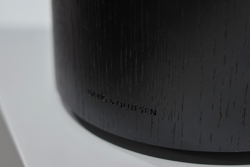 Акустическая система Bang & Olufsen Beosound Balance Black Oak