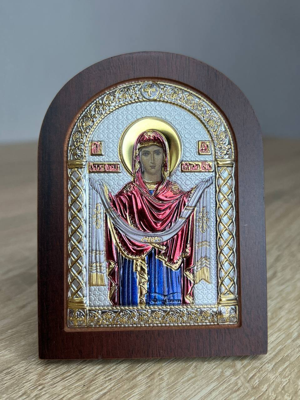 Покрова БМ, икона арочная, красное дерево, эмаль 86х112