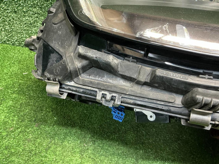 Фара левая Mercedes S W223 (2020-н.в.) Digital Light