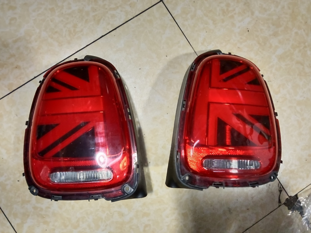Задние фонари левый и правый MINI R56 R57 R58 2007-2013