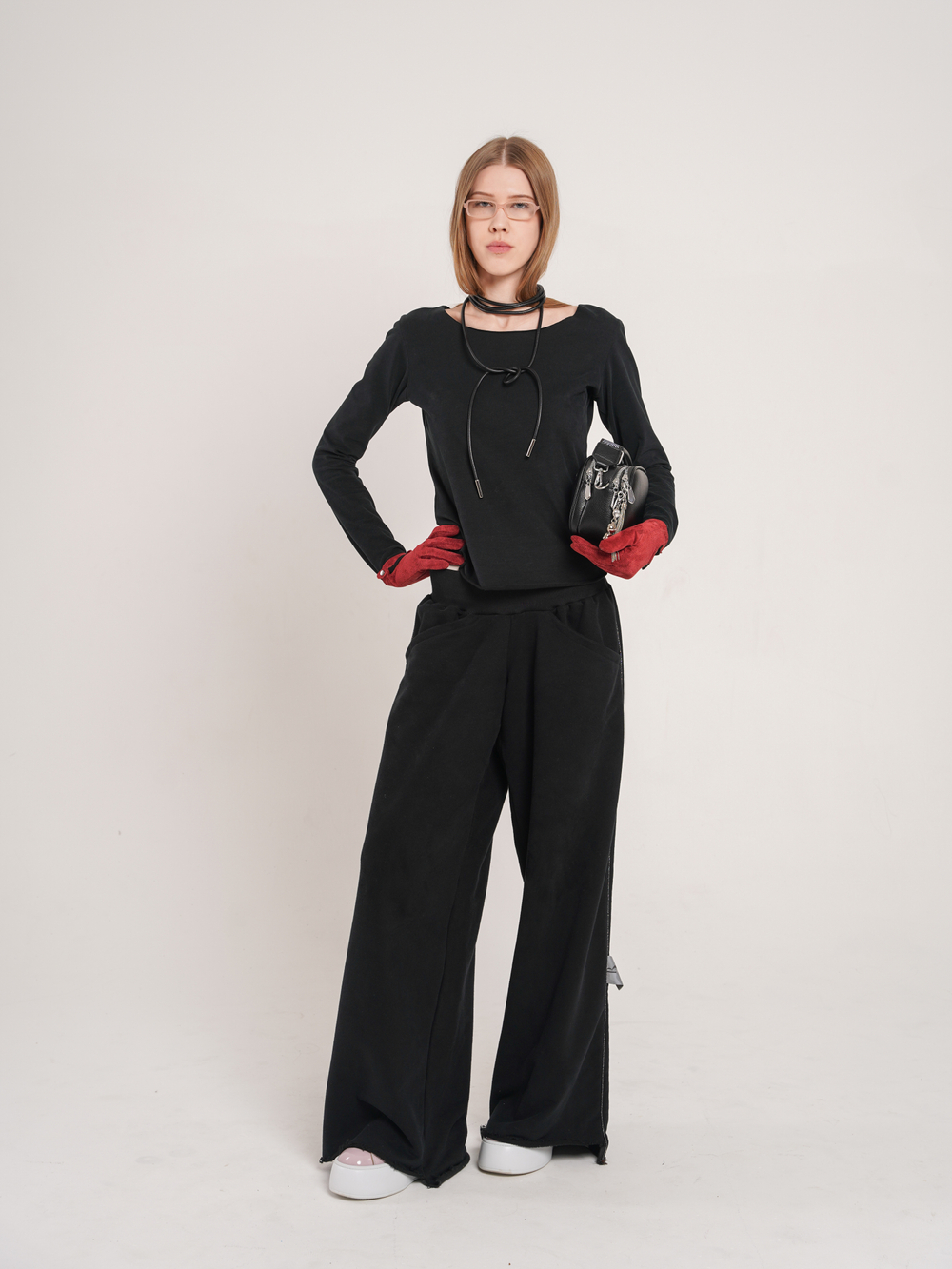 Лонгслив Базовый Черный