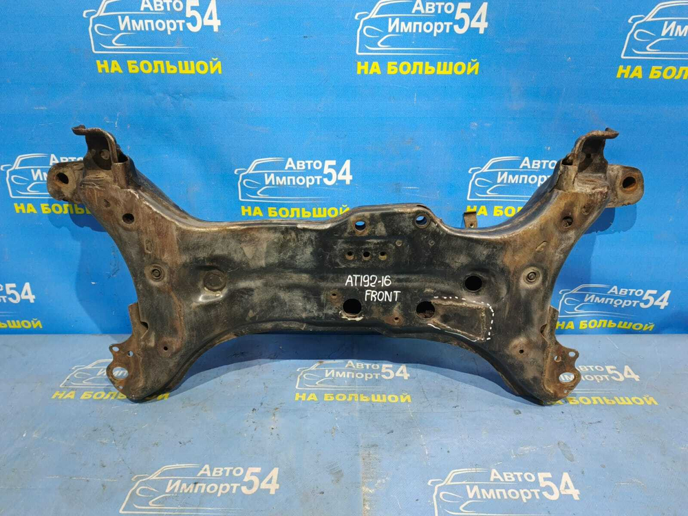 Балка передняя поперечная TOYOTA CARINA 1993