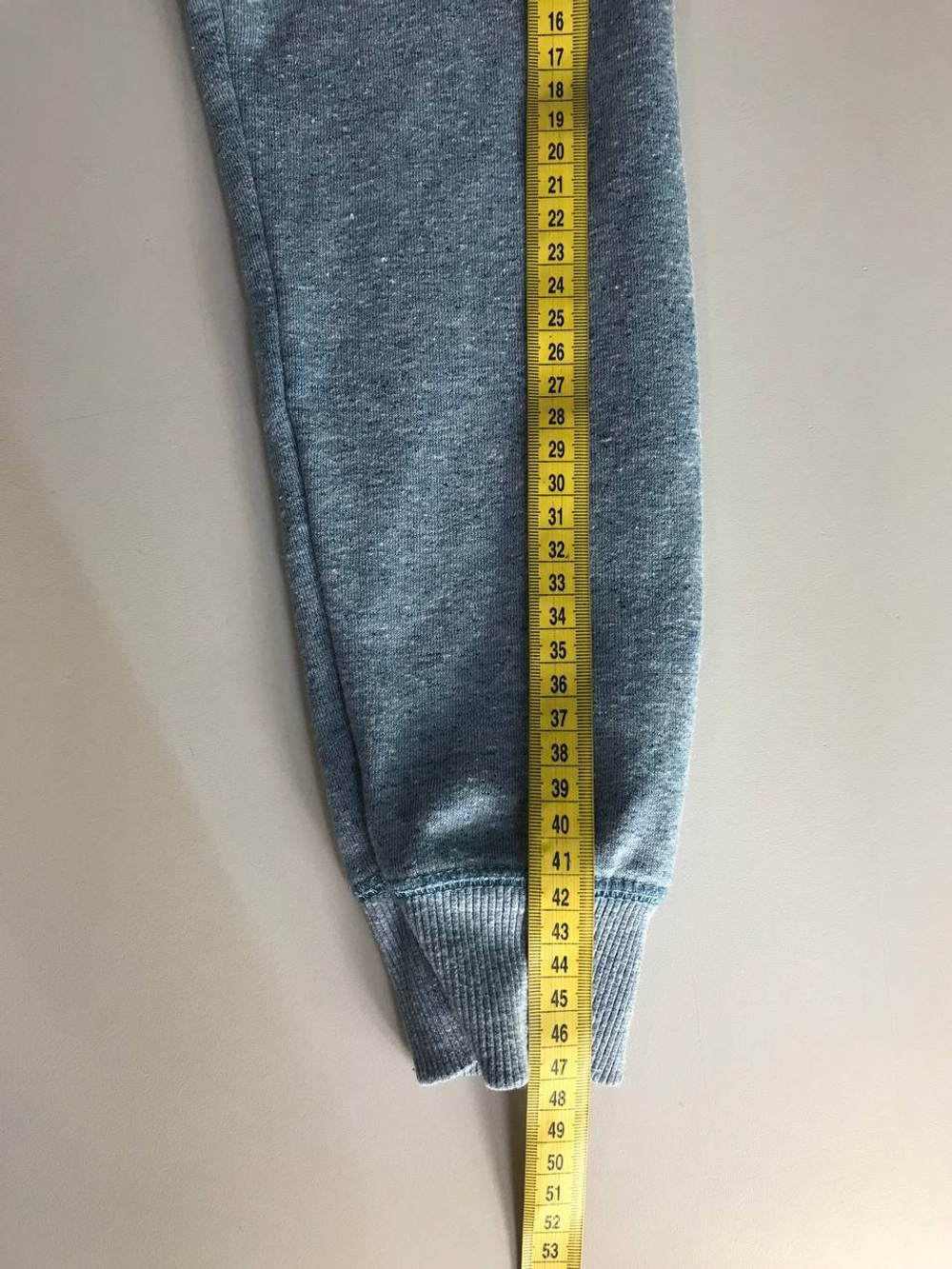 Свитшот Benetton стильный, на 10/11 лет