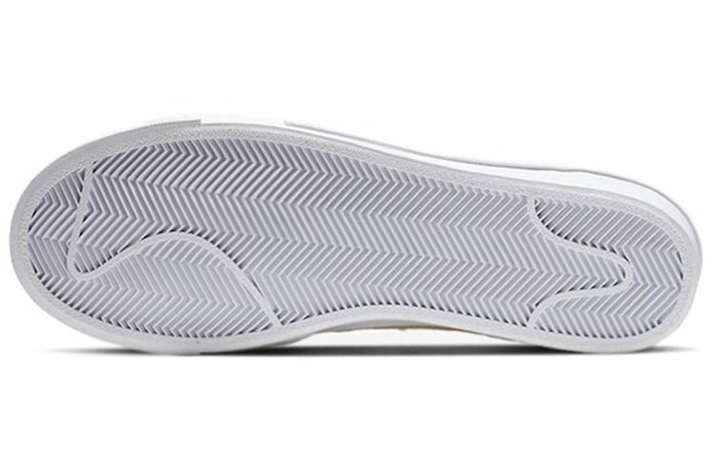Кроссовки Nike Drop-Type Lx