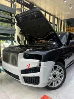 Обвес переделка для ROLLS-ROYCE CULLINAN СЕРИИ 1 2018 - 2025 в ROLLS-ROYCE CULLINAN СЕРИИ 2 РЕСТАЙЛИНГ Ролс Ройс Куллинан