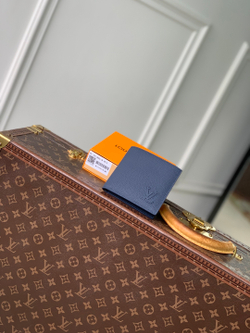 Louis Vuitton Marco Wallet