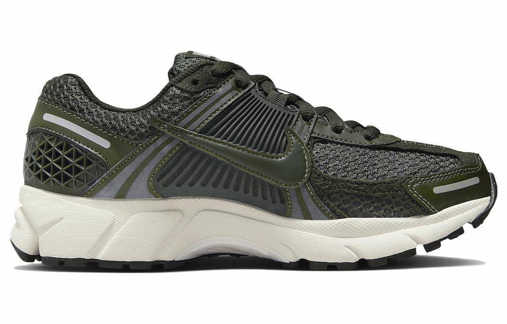 Кроссовки Nike Air Zoom Vomero 5 (Женская размерная сетка)