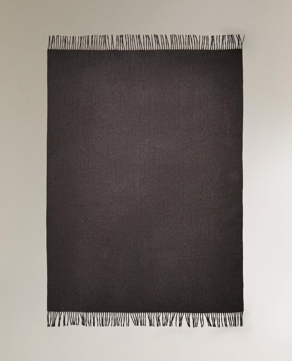 Zara Home - Декоративный плед с бахромой, серый, 140x190 см