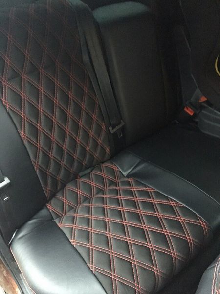 Обивки сидений из экокожи + черная ткань "Квадратик боком 4см" на ВАЗ 2111, 2112