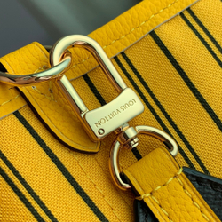Louis Vuitton Neverfull Bandouliere Inside Out MM