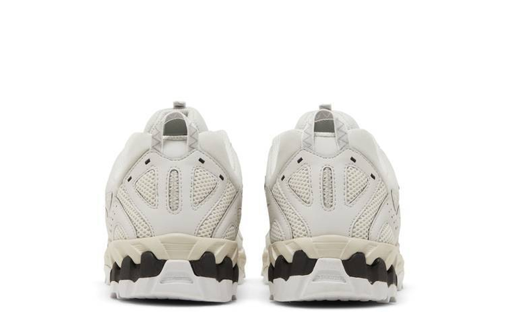 Кроссовки New Balance 610T