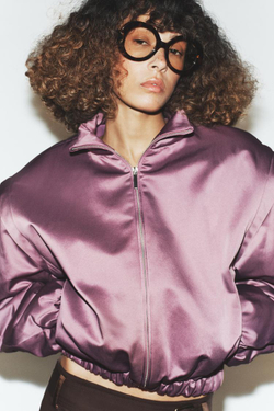 ZARA СТЕГАНАЯ КУРТКА С ВЫДЕЛЕННОЙ ЛИНИЕЙ ПЛЕЧ, СИРЕНЕВЫЙ