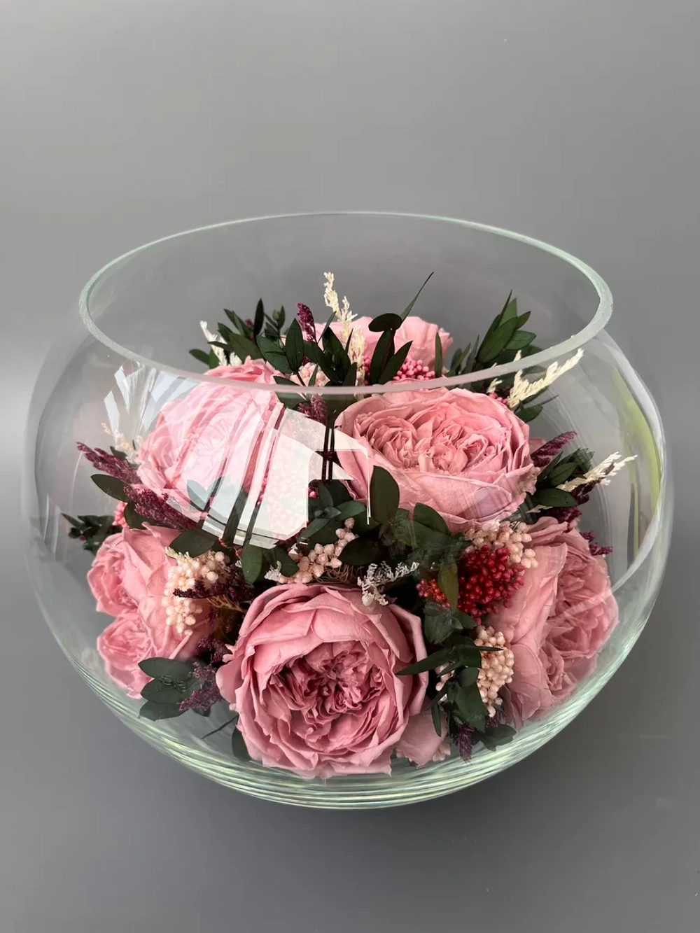 натуральные пионы в стекле, вакуум*