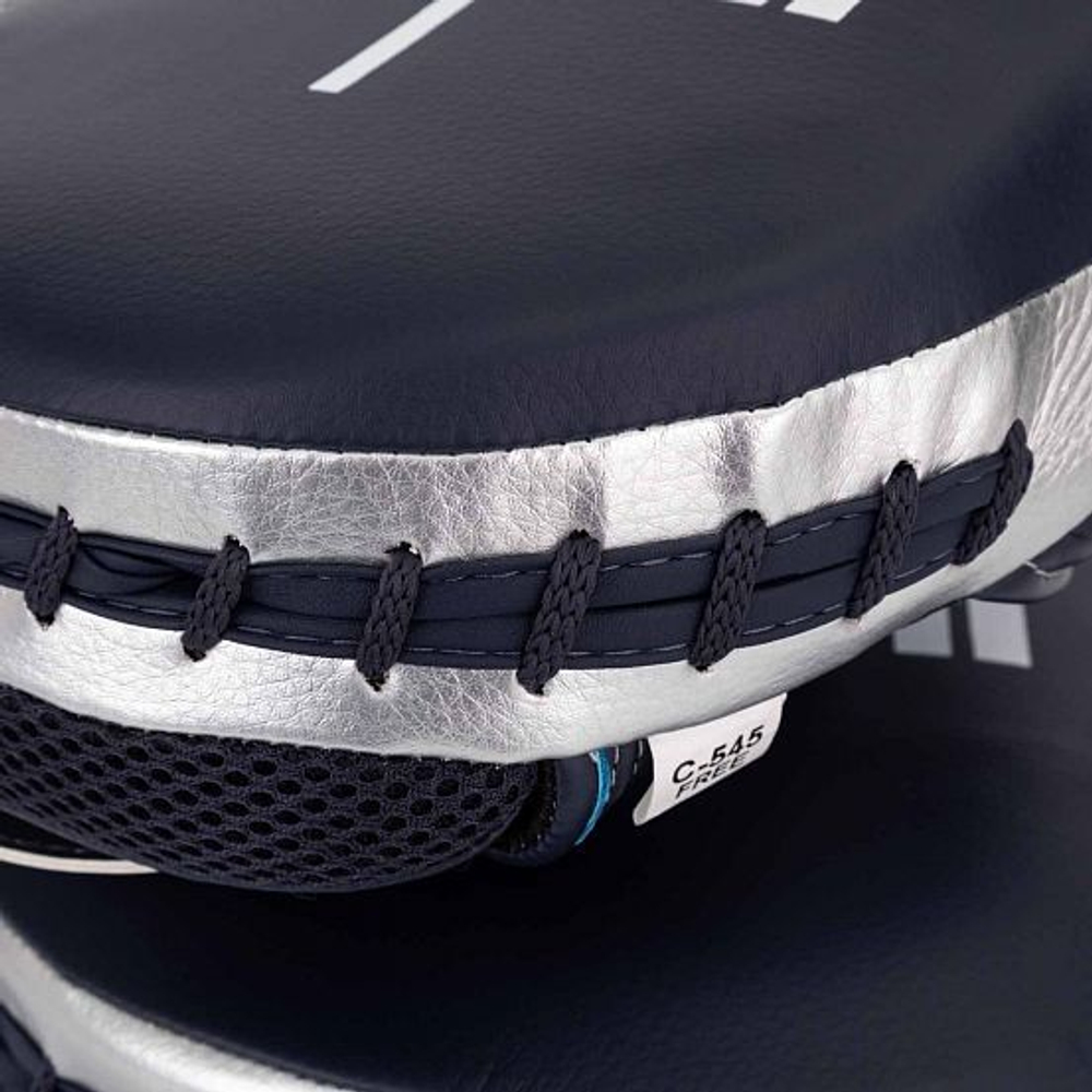 Лапы Clinch Focus Mitt Aero One темносине-серебристые C545