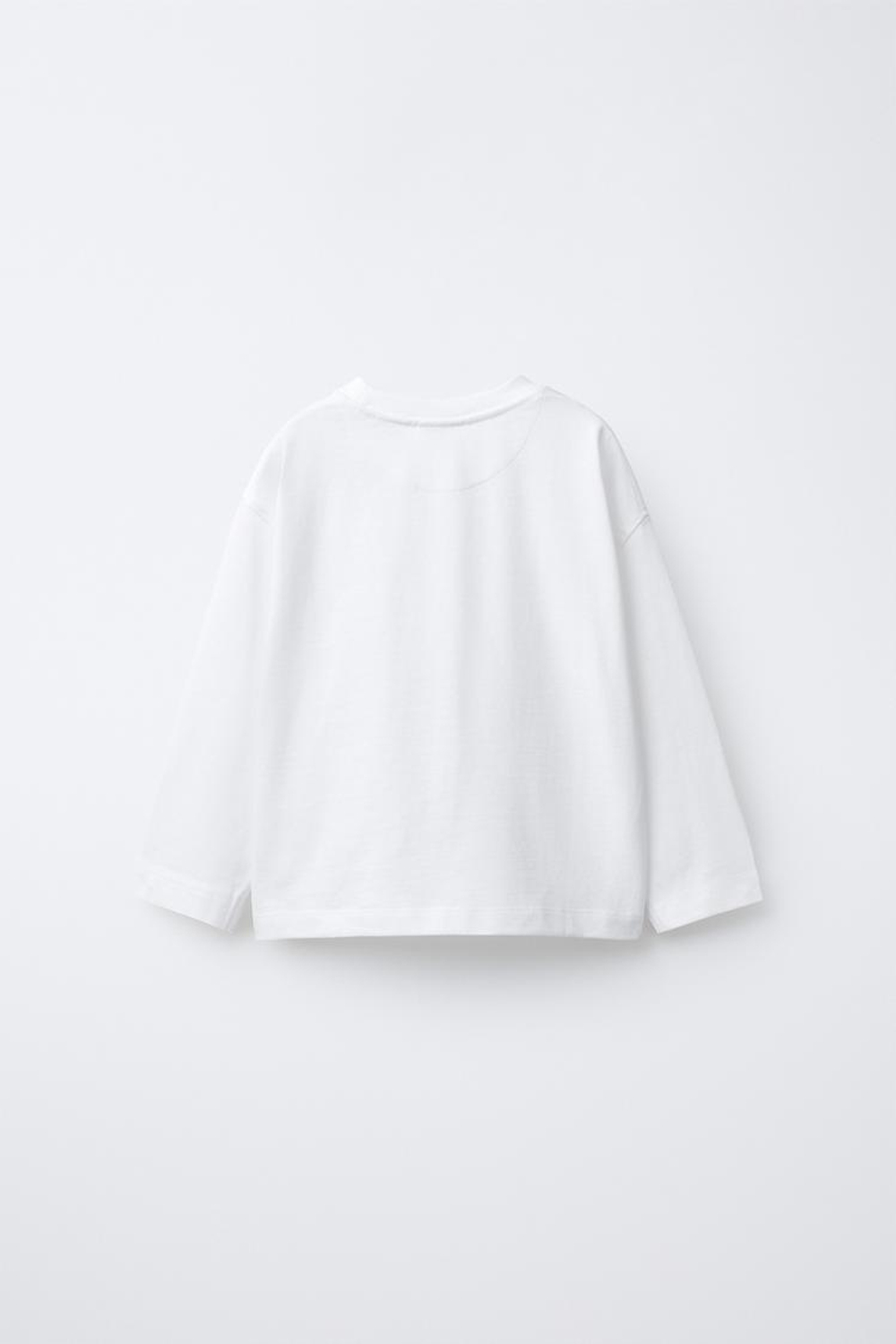 ZARA ФУТБОЛКА HEAVYWEIGHT С ВЫШИВКОЙ, БЕЛЫЙ