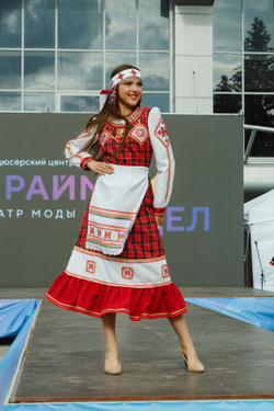 Платье «Атăл» (Коллекция «Нарспи»)