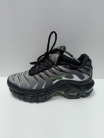 Nike Air Max Plus "Green Glow"