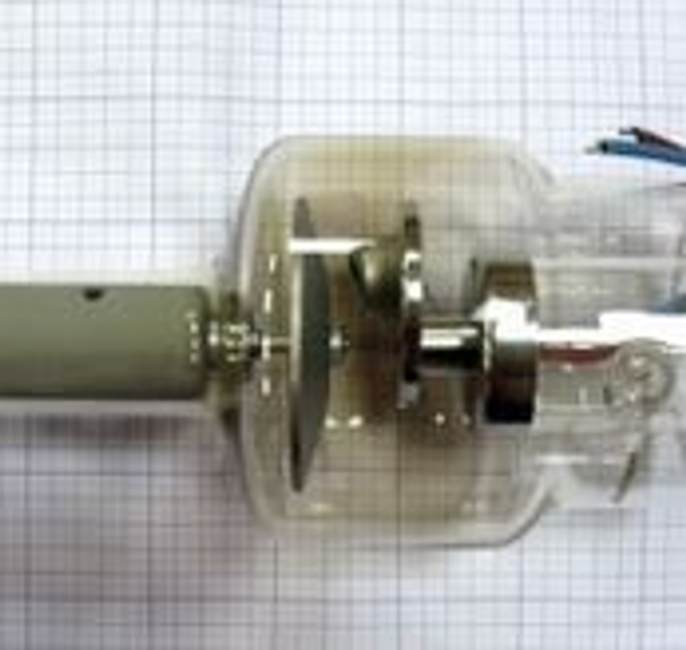 Рентгеновская трубка 2,5-30БД29-150 (1)