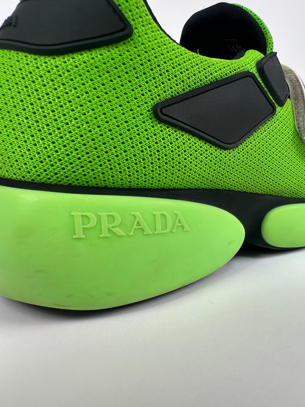 Кроссовки Prada