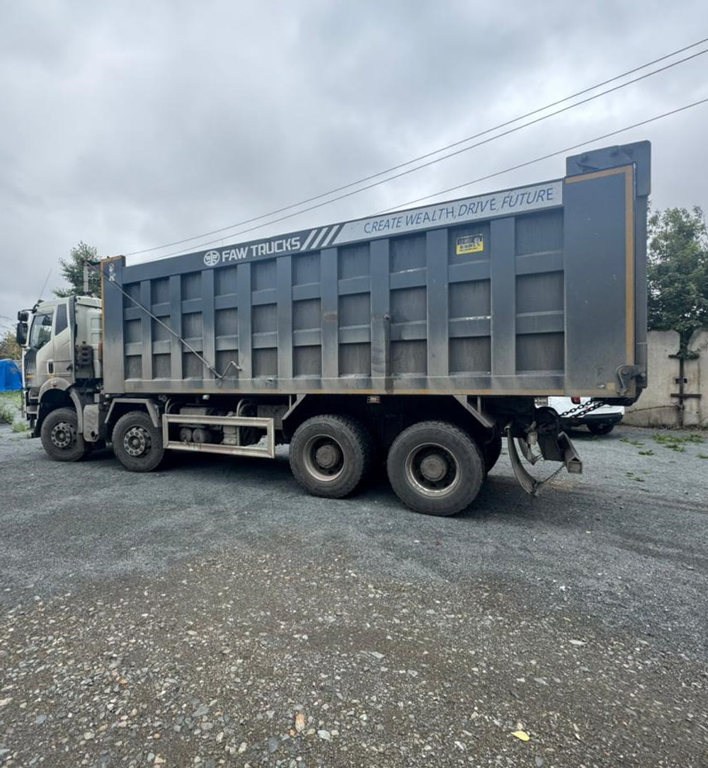 FAW J6 8x4 Самосвал CA3310P66K24T4E5 (Дизельный, 11,1 л, 420 л.с., МТ)