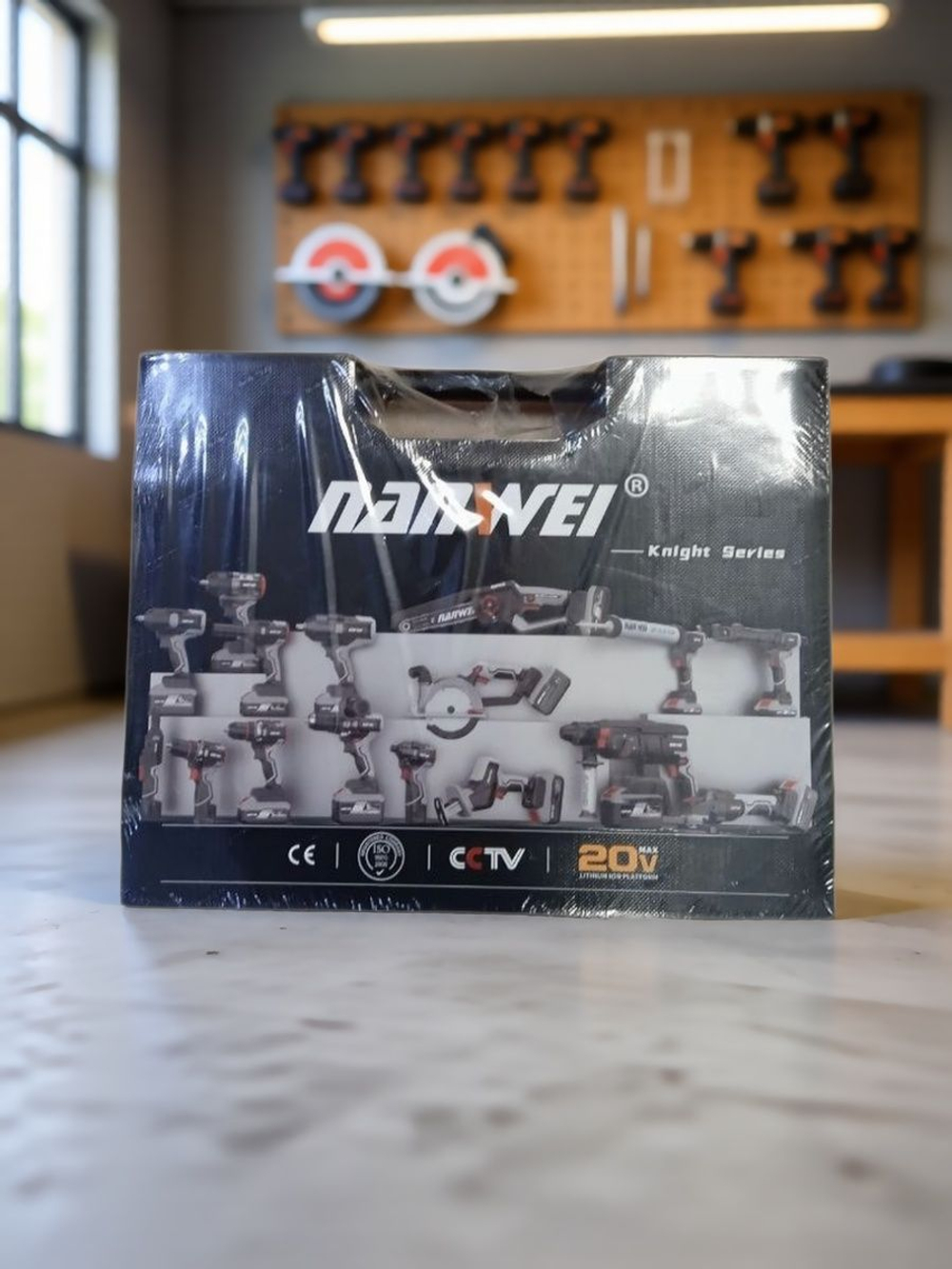 Дрель-шуруповерт шуруповерт для ледобура , 200N ,13 мм промышленного класса бесщеточная ударная дрель, От аккумулятора, 20 В, 120 Нм, 2 АКБ 9 mah