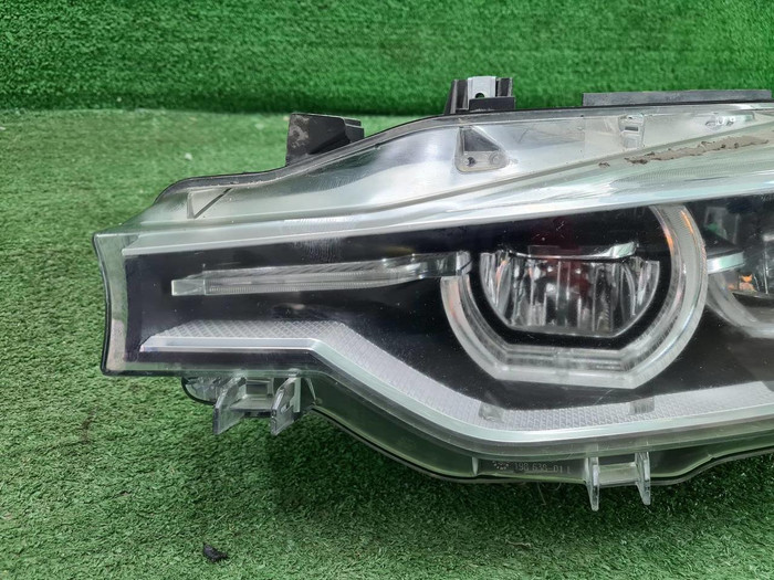 Фара левая BMW 3er F30 (2015-2020) LED
