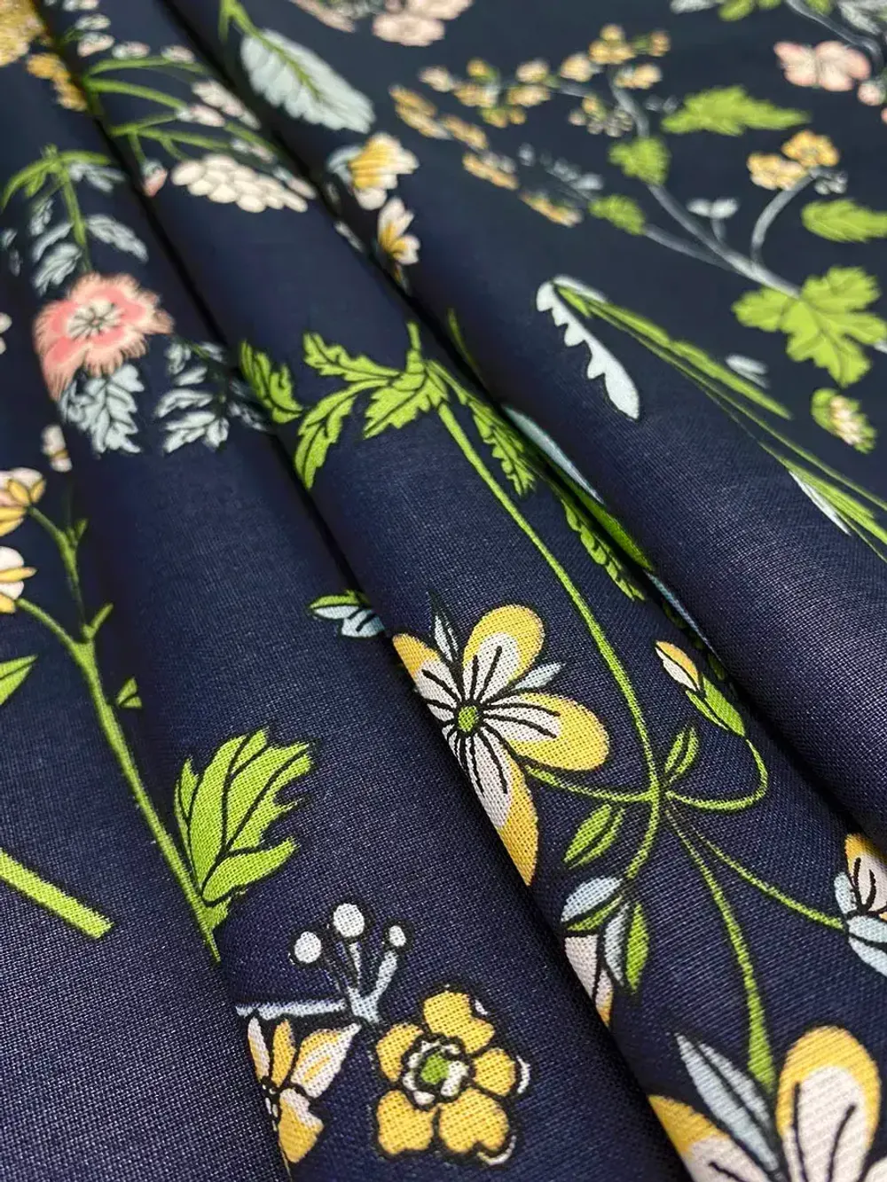 Декоративная наволочка с рюшами, оборками "Ботаника" 40х60 см, 1 шт, без молнии