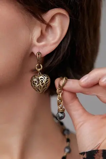 HMG 1314 Ассиметрия Серьги Heart арт.1090