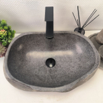 Раковина из речного камня RS63665 (55*36*15) 0122