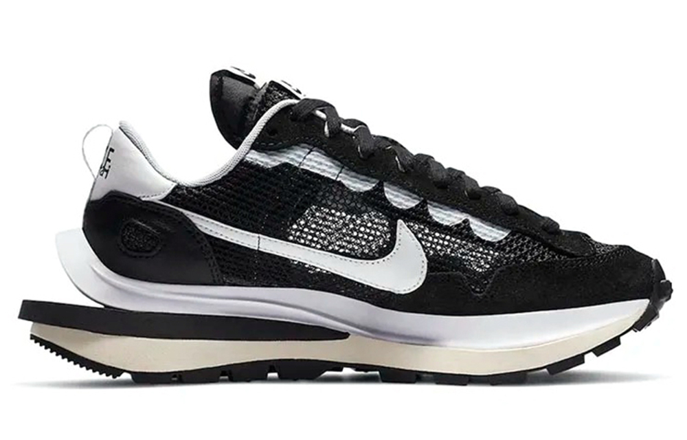 Кроссовки Sacai X Nike Vaporwaffle Black And White