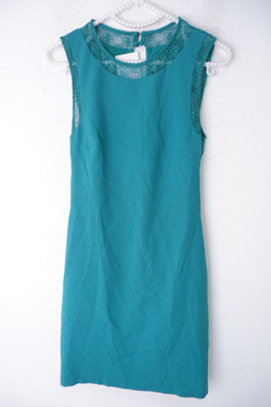 Платье красивое 42 размер