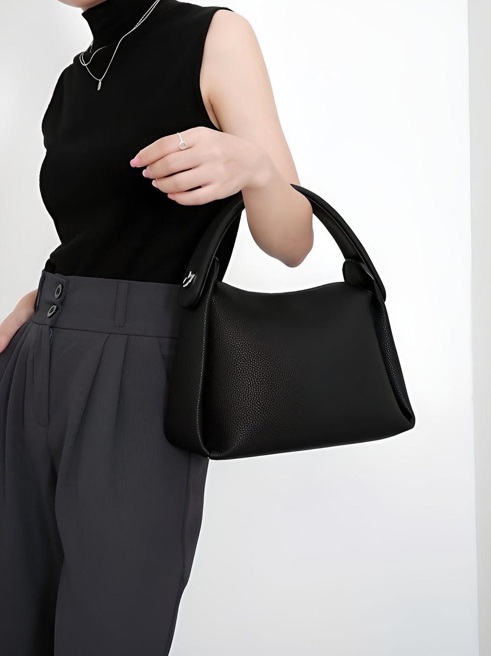 женская сумка на плечо из натуральной кожи