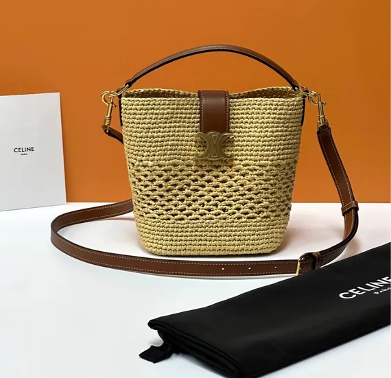 Сумка Celine LOUISE BUCKET MEDIUM