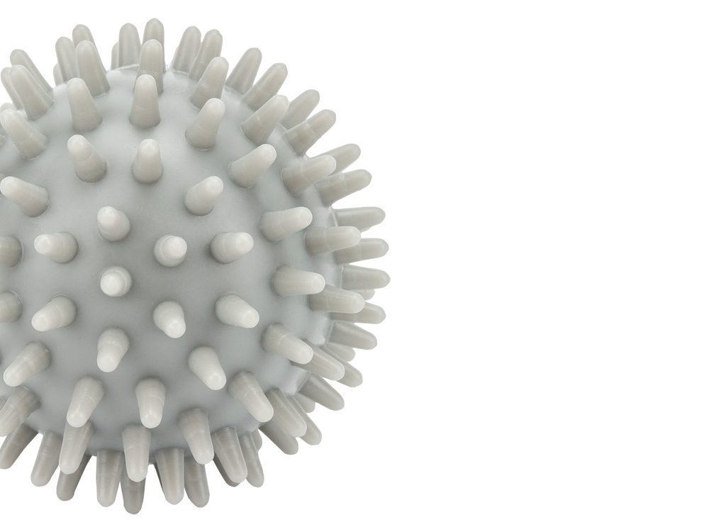 Мяч массажный 7 см средней жесткости