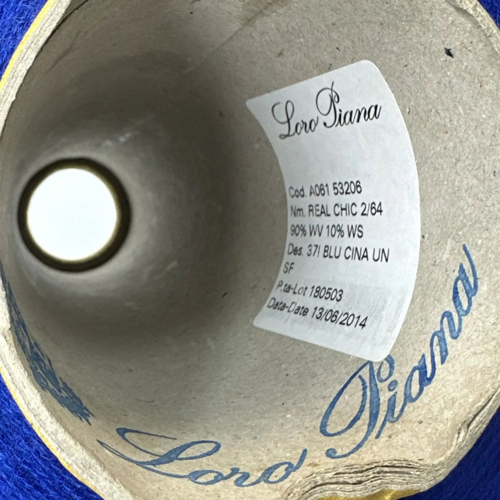 REAL CHIC - Loro Piana; 90% меринос, 10% кашемир; 3200м/100гр; BLU CINA, цвет: синий.