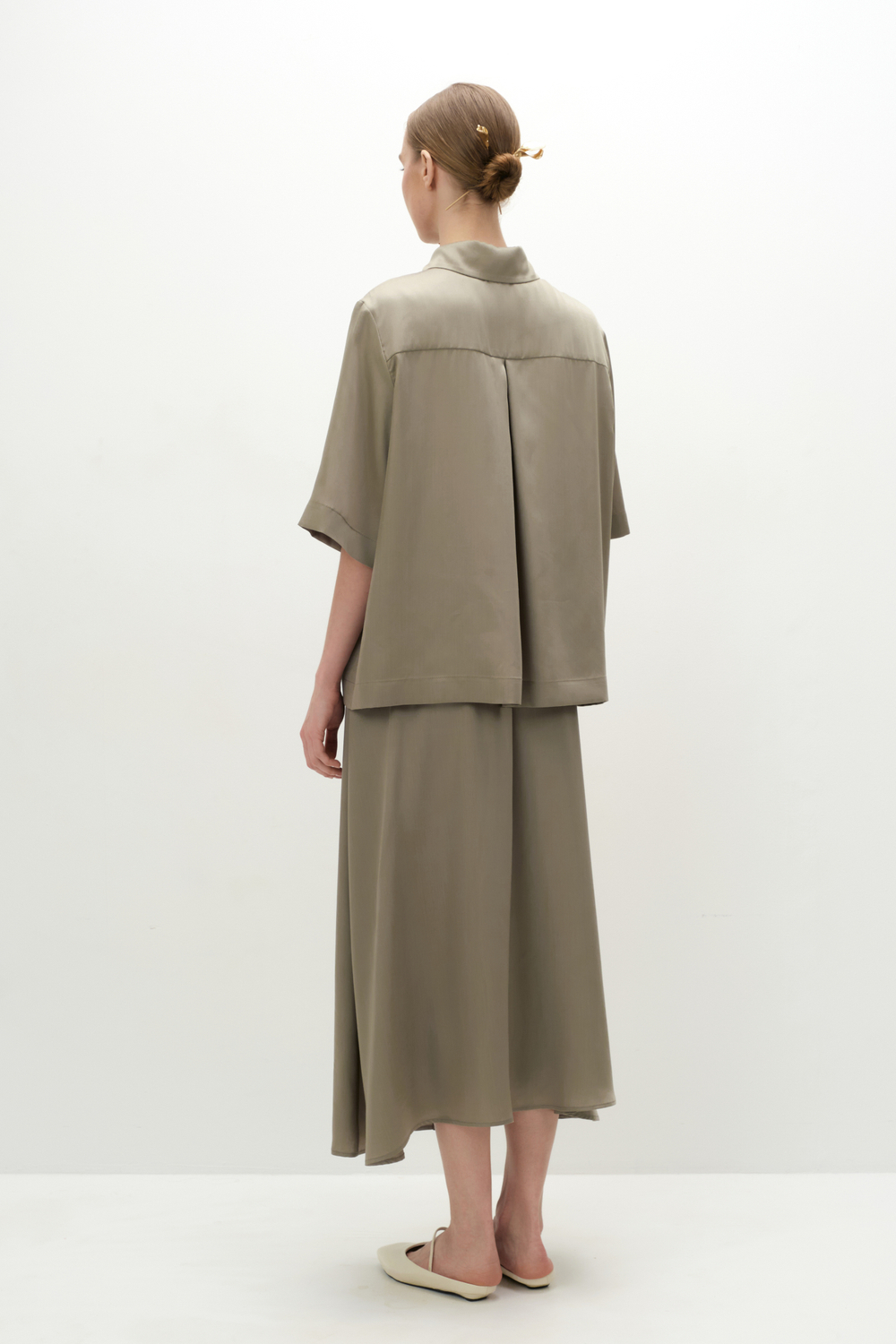 Рубашка струящаяся