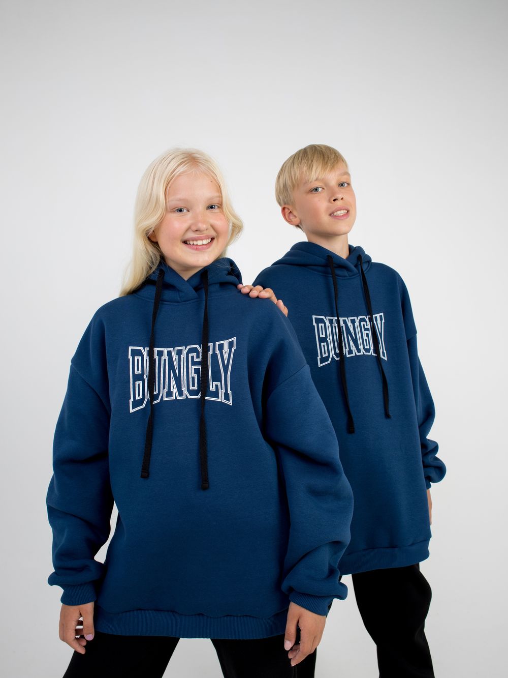 Худи оверсайз с печатью "ШТОРМ" утепленное